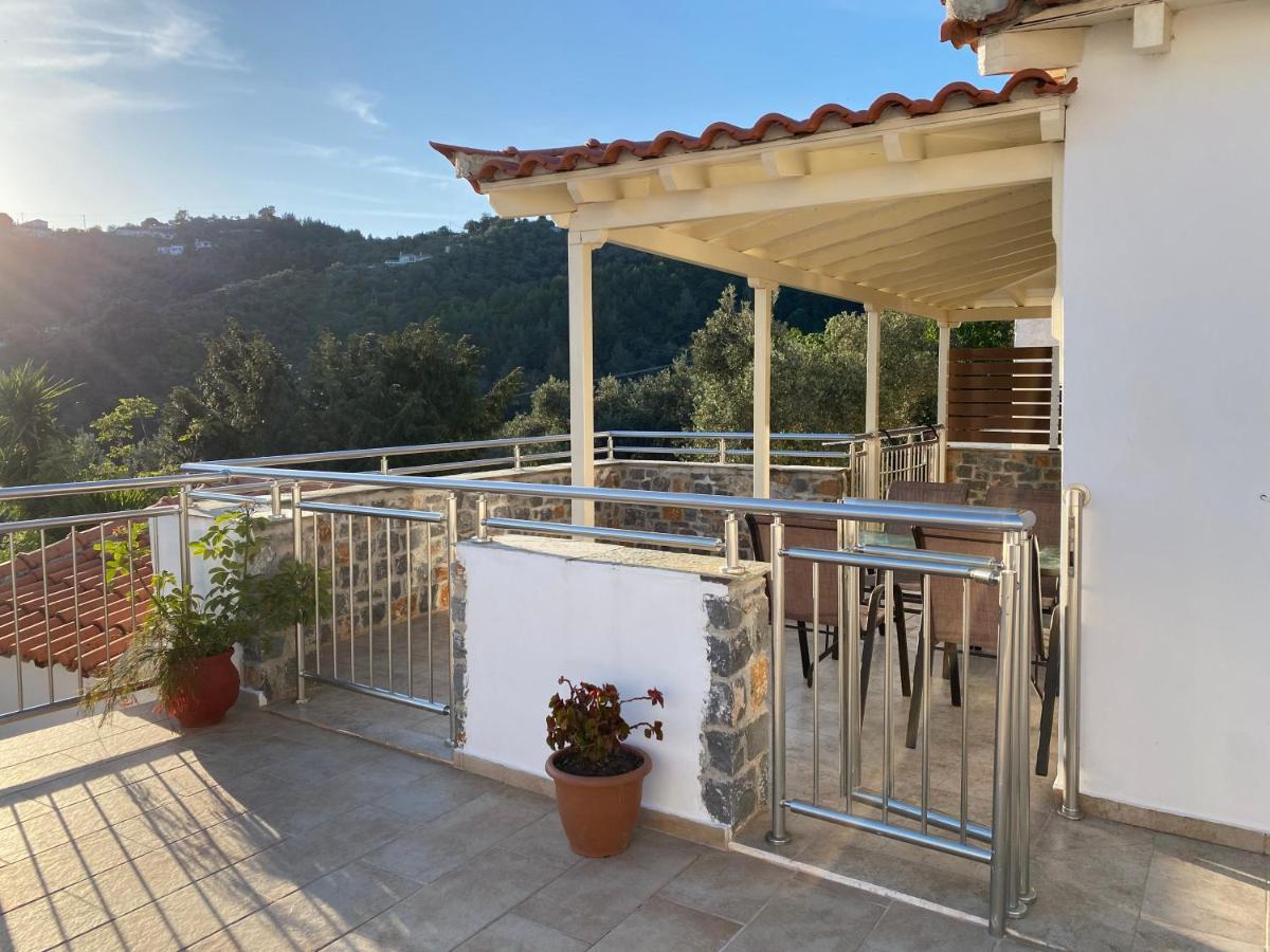 Villa Valmas Katsaros  Екстер'єр фото